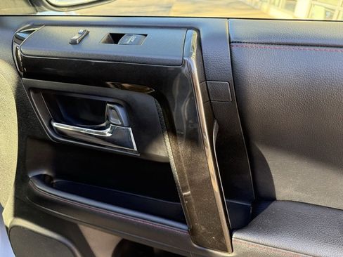 Used 2024 Toyota 4Runner TRD Off-Road image 44