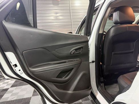 Used 2019 Buick Encore Preferred w/ Safety Package image 31