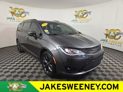 Used 2019 Chrysler Pacifica Touring-L Plus w/ S Appearance Package
