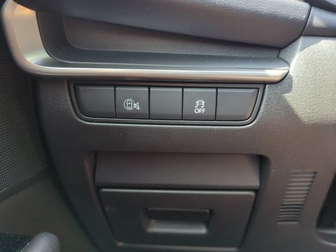 Used 2025 MAZDA MAZDA3 s Sport FWD image 20