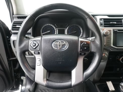 Used 2019 Toyota 4Runner SR5 Premium AWD/4WD image 16