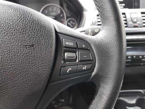 Used 2016 BMW 320i xDrive Sedan image 30