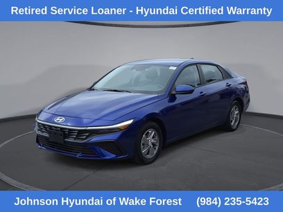 Certified 2025 Hyundai Elantra SE