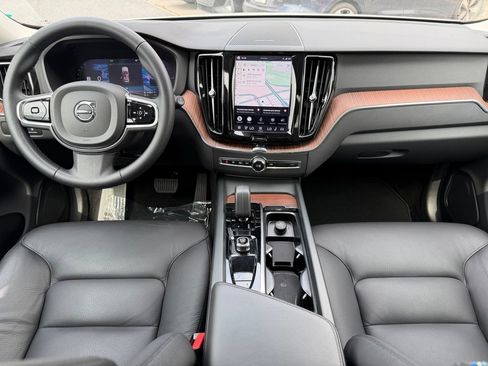 Certified 2024 Volvo XC60 T8 Plus w/ Protection Package Premier AWD/4WD image 2