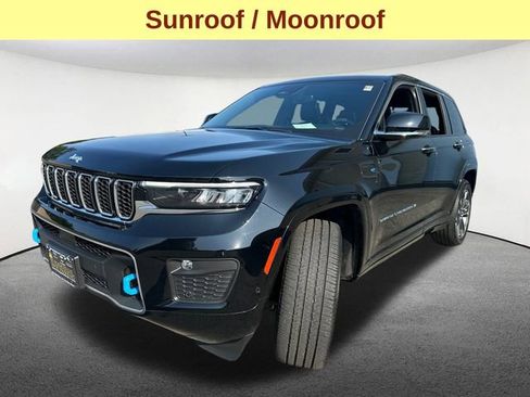 Used 2023 Jeep Grand Cherokee Overland image 5