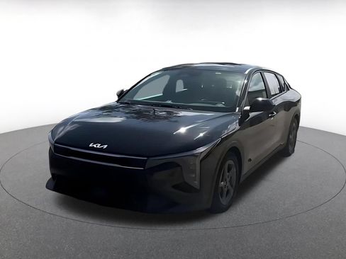 Used 2025 Kia K4 FWD image 4