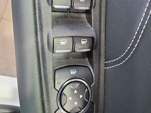 Used 2024 Ford Edge Titanium w/ Equipment Group 301A AWD/4WD image 17
