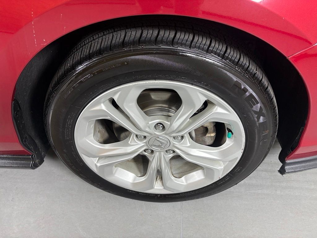Used 2023 Honda Accord LX image 11