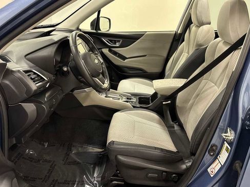 Used 2020 Subaru Forester Premium image 13