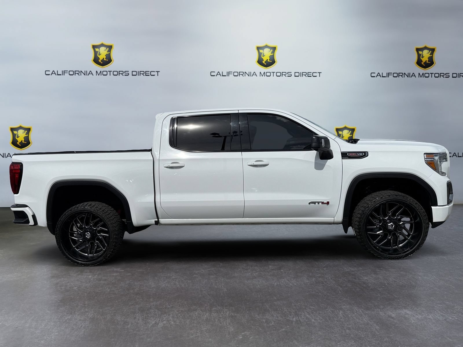 Used 2022 GMC Sierra 1500 AT4 AWD/4WD image 6