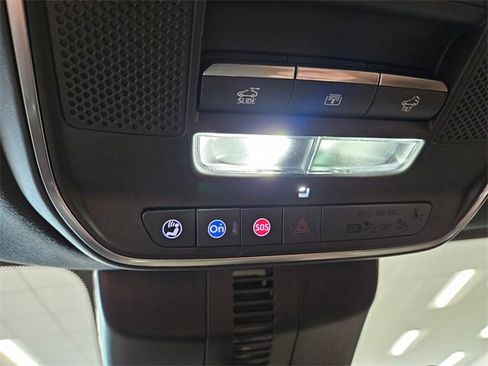 New 2026 GMC Acadia Denali Ultimate w/ LPO, Floor Liner Package image 28