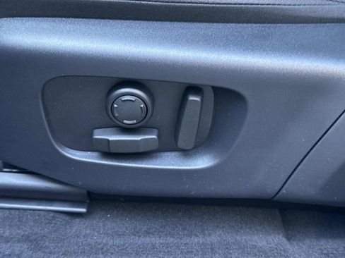 New 2026 Land Rover Range Rover Evoque S image 30