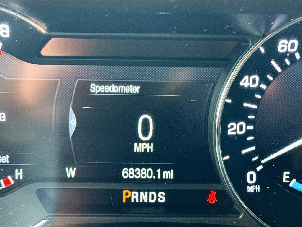 Used 2019 Lincoln MKC Premiere FWD image 13