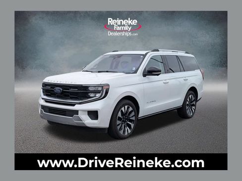 Used 2025 Ford Expedition Platinum w/ Driver's Package AWD/4WD image 1