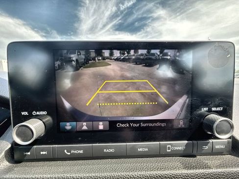 Used 2025 Honda Civic Sport image 17