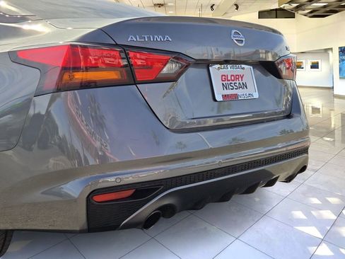 Used 2019 Nissan Altima 2.5 SV FWD image 6