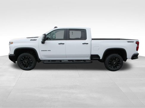 New 2026 Chevrolet Silverado 3500 LT w/ Trail Boss Package AWD/4WD image 2