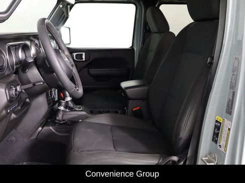 Used 2023 Jeep Wrangler Unlimited w/ Sun & Screen Package AWD/4WD image 5
