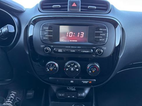 Used 2014 Kia Soul ! image 17