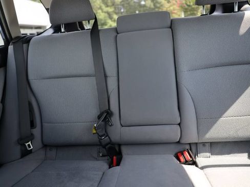 Used 2019 Subaru Outback 2.5i Premium AWD/4WD image 35
