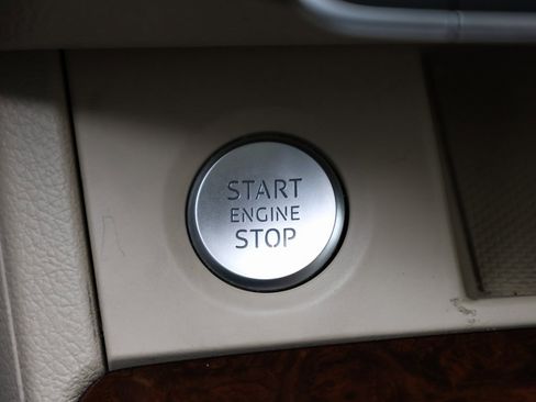 Used 2018 Audi Q5 2.0T Premium Plus w/ Premium Plus Package image 33