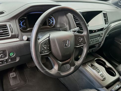 Used 2023 Honda Passport EX-L image 18