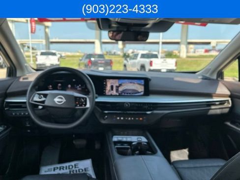 Used 2025 Nissan Murano Platinum w/ Cargo Package AWD/4WD image 44