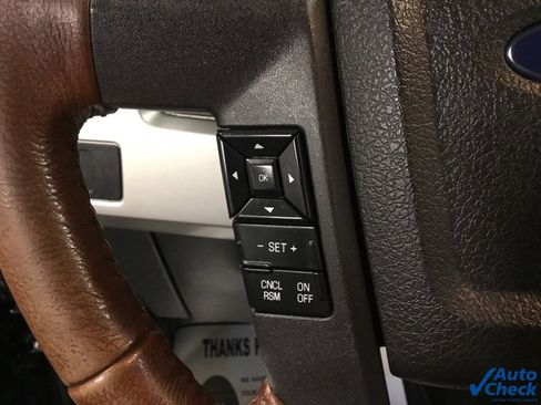 Used 2013 Ford F150 King Ranch w/ King Ranch Luxury Pkg image 45