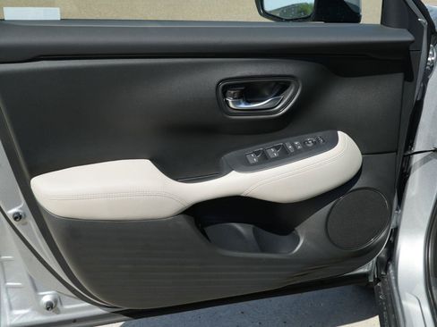 New 2027 Honda HR-V LX image 13