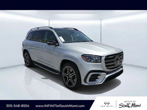 Used 2026 Mercedes-Benz GLS 450 4MATIC image 3