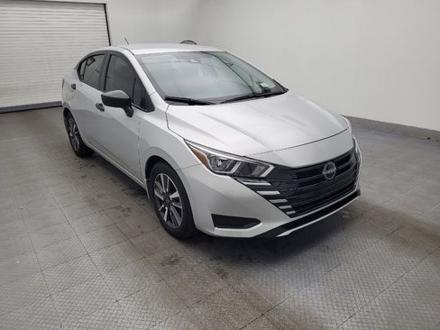Used 2024 Nissan Versa S w/ S Plus Package image 13