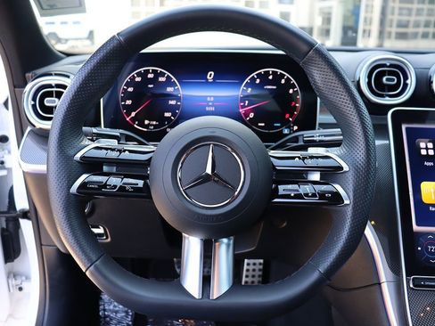 Used 2025 Mercedes-Benz C 300 Sedan image 18