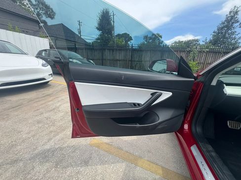 Used 2018 Tesla Model 3 Long Range AWD/4WD image 6