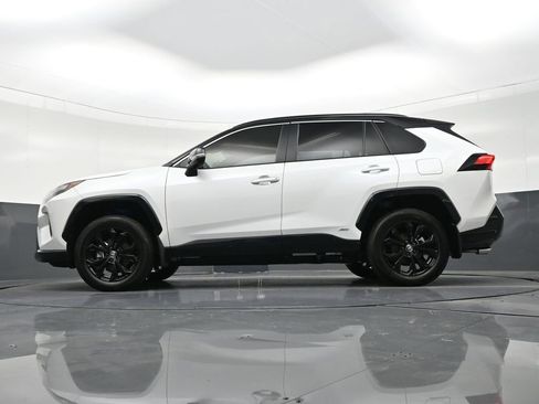 Used 2025 Toyota RAV4 XSE image 22