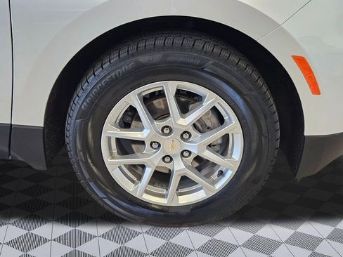 Used 2022 Chevrolet Equinox LT w/ Driver Convenience Package FWD image 31