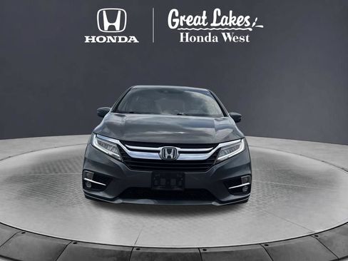 Used 2018 Honda Odyssey Touring image 2