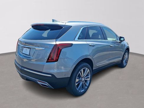 New 2026 Cadillac XT5 Premium Luxury w/ Driver Assist Package AWD/4WD image 4