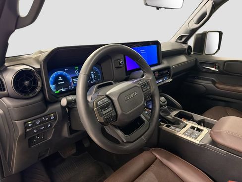 Used 2025 Toyota Land Cruiser w/ Premium Package AWD/4WD image 4