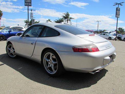 Used 2002 Porsche 911 Carrera RWD image 5