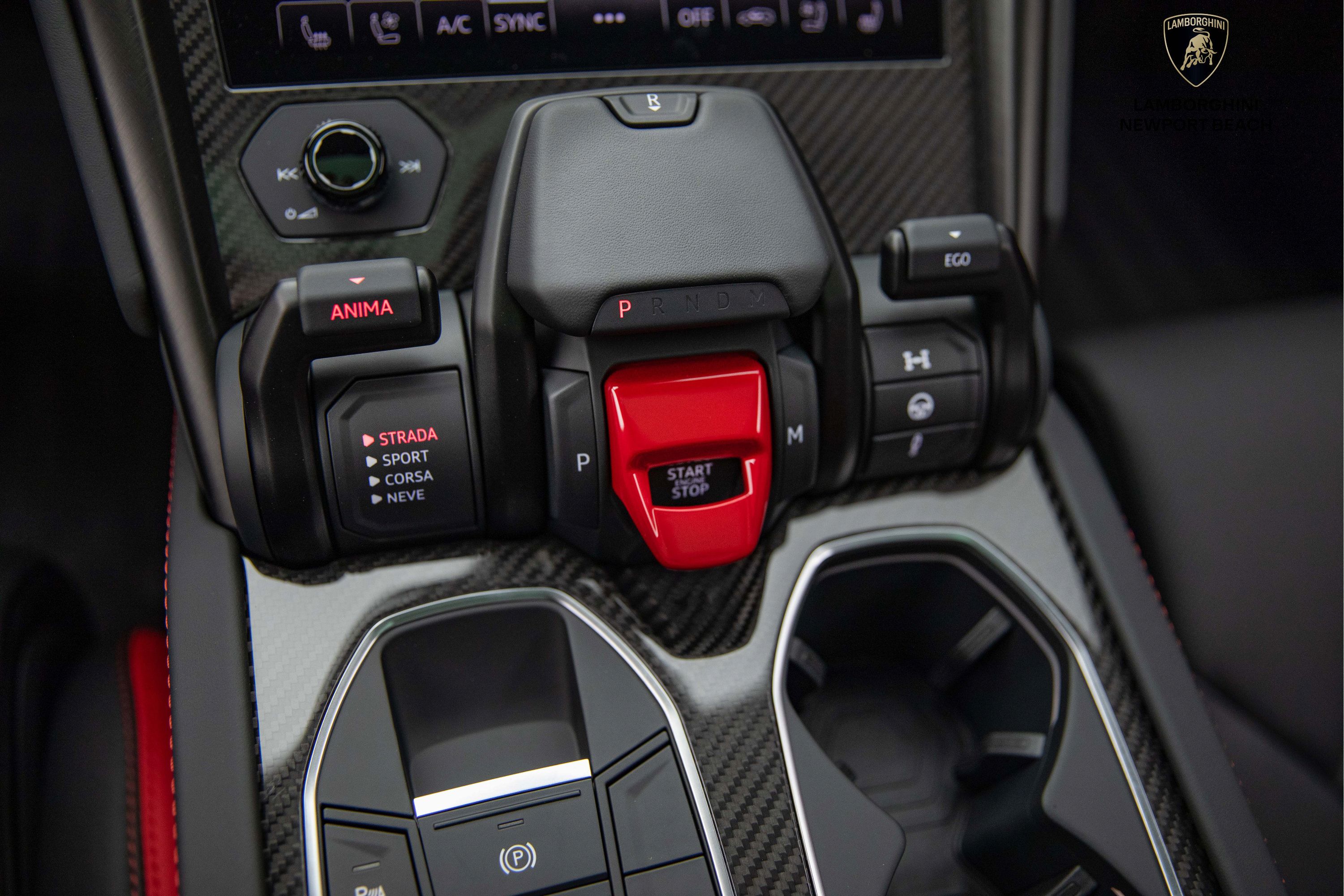 Used 2024 Lamborghini Urus S AWD/4WD image 18