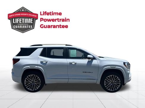 Used 2026 GMC Terrain Denali w/ LPO, Black Badging Package AWD/4WD image 9