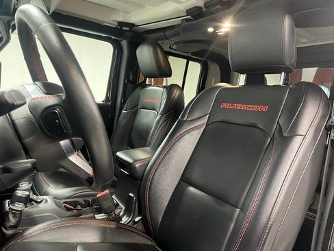 Used 2020 Jeep Gladiator Rubicon w/ Dual Top Group image 22