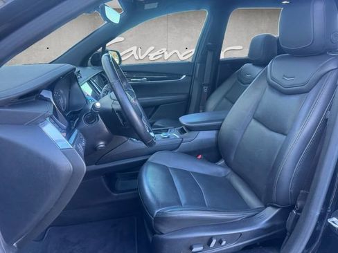 Used 2022 Cadillac XT6 Premium Luxury w/ Technology Package image 19