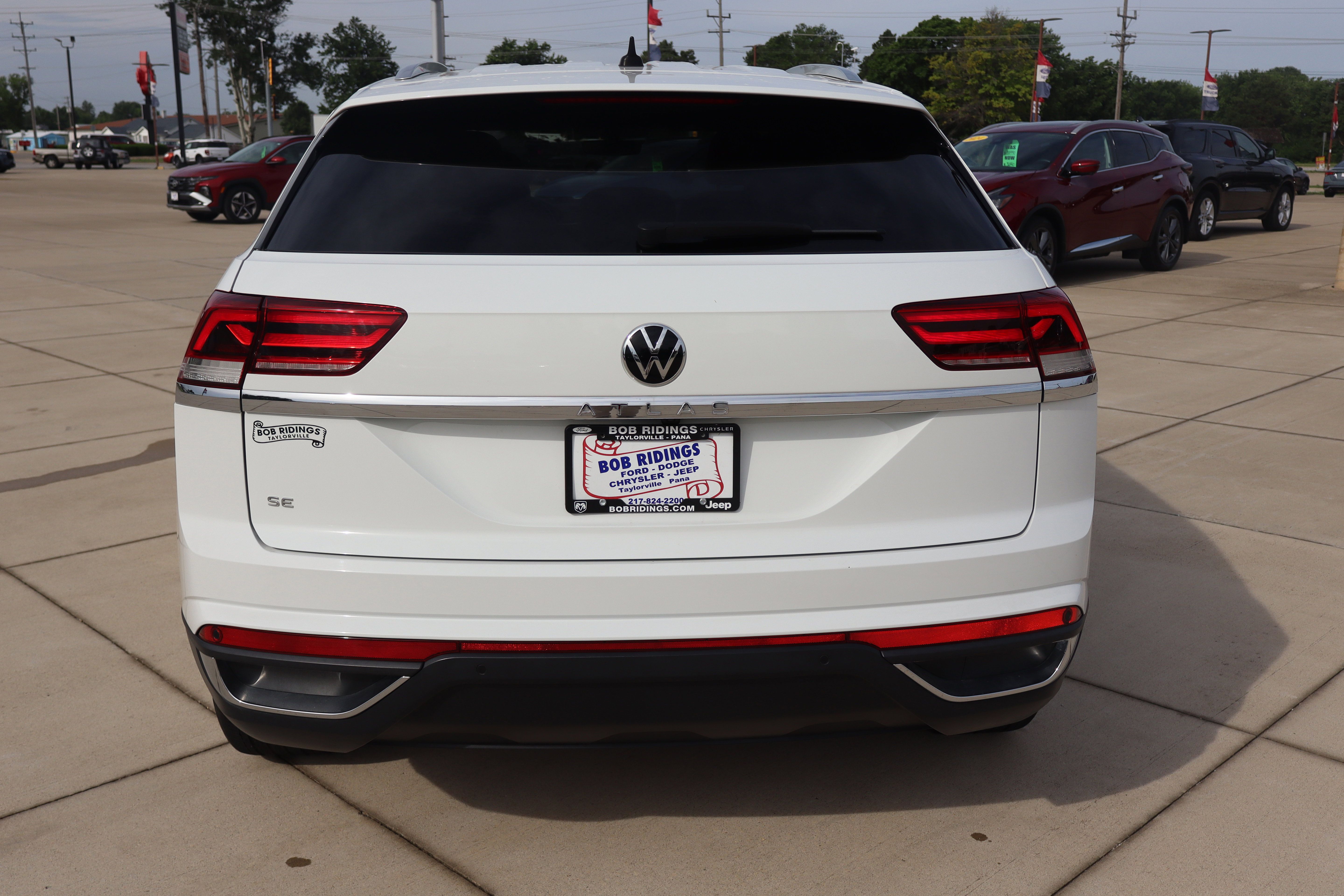 Used 2023 Volkswagen Atlas Cross Sport SE FWD image 7