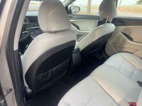 Used 2014 Kia Optima LX image 12