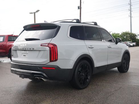 Used 2022 Kia Telluride SX w/ SX Prestige Package AWD/4WD image 5