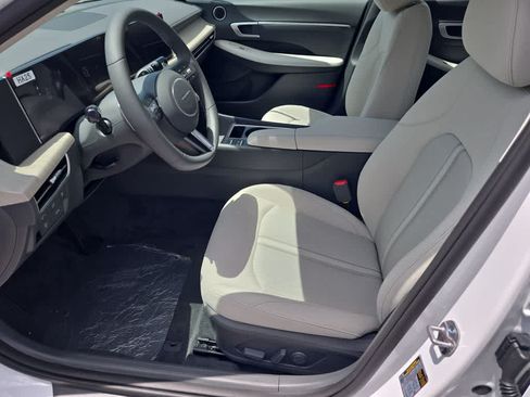 New 2026 Hyundai Sonata SEL FWD image 15