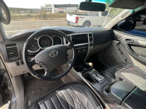 Used 2004 Toyota 4Runner Sport RWD image 10