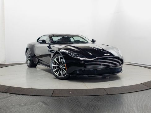 Used 2019 Aston Martin DB11 Coupe RWD image 1