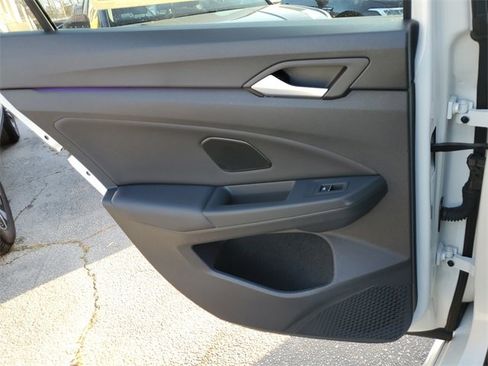 Certified 2024 Volkswagen Golf R image 13